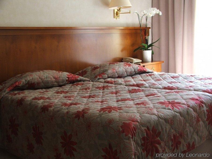 Hotel Diana Vence Bilik gambar