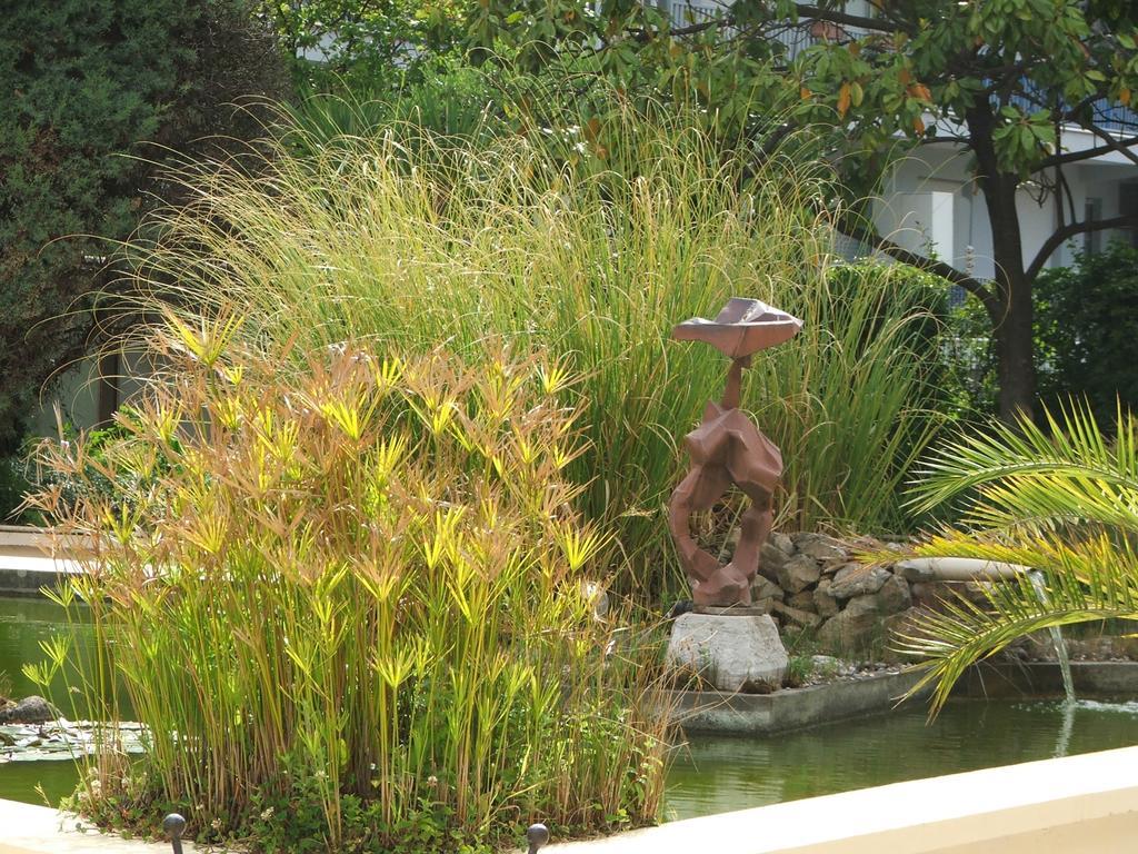 Hotel Diana Vence Luaran gambar